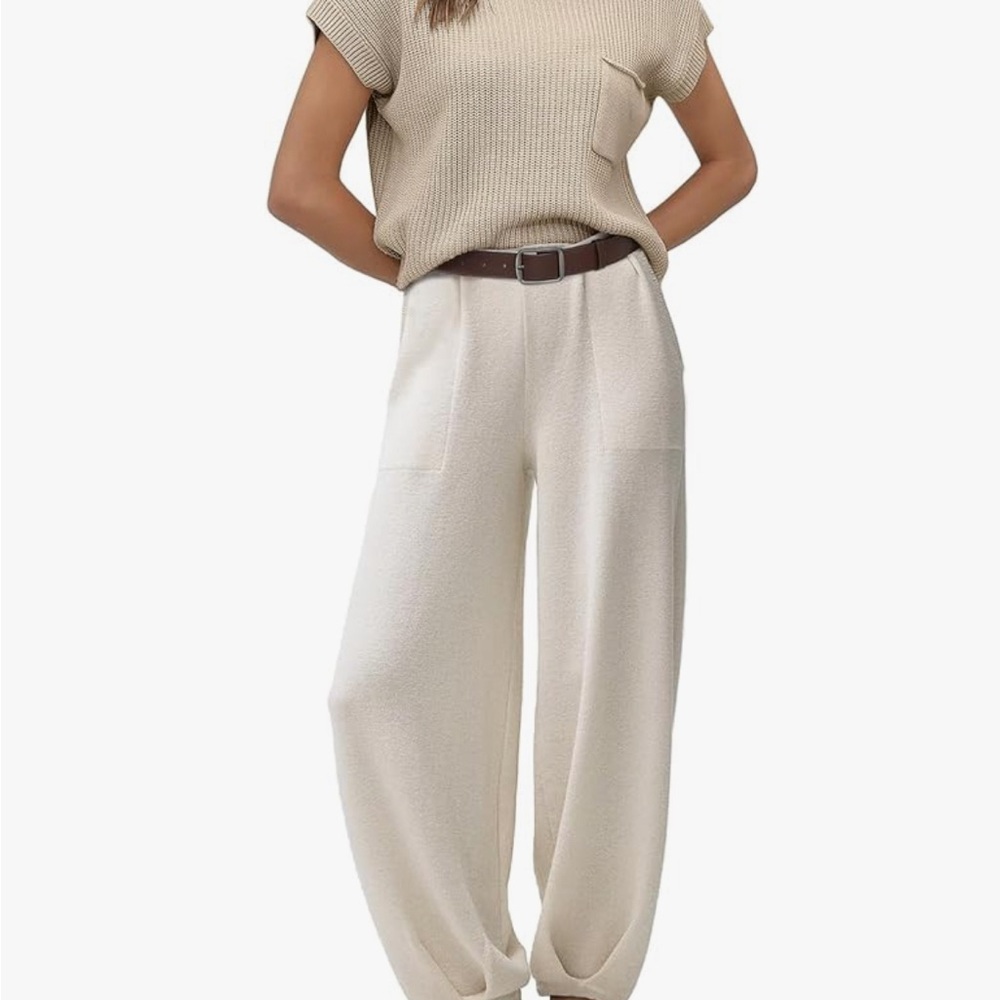 Neutral knit set - Picture 2 of 2